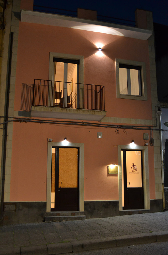 Facciata dello Studio Legale Prezzavento a Belpasso